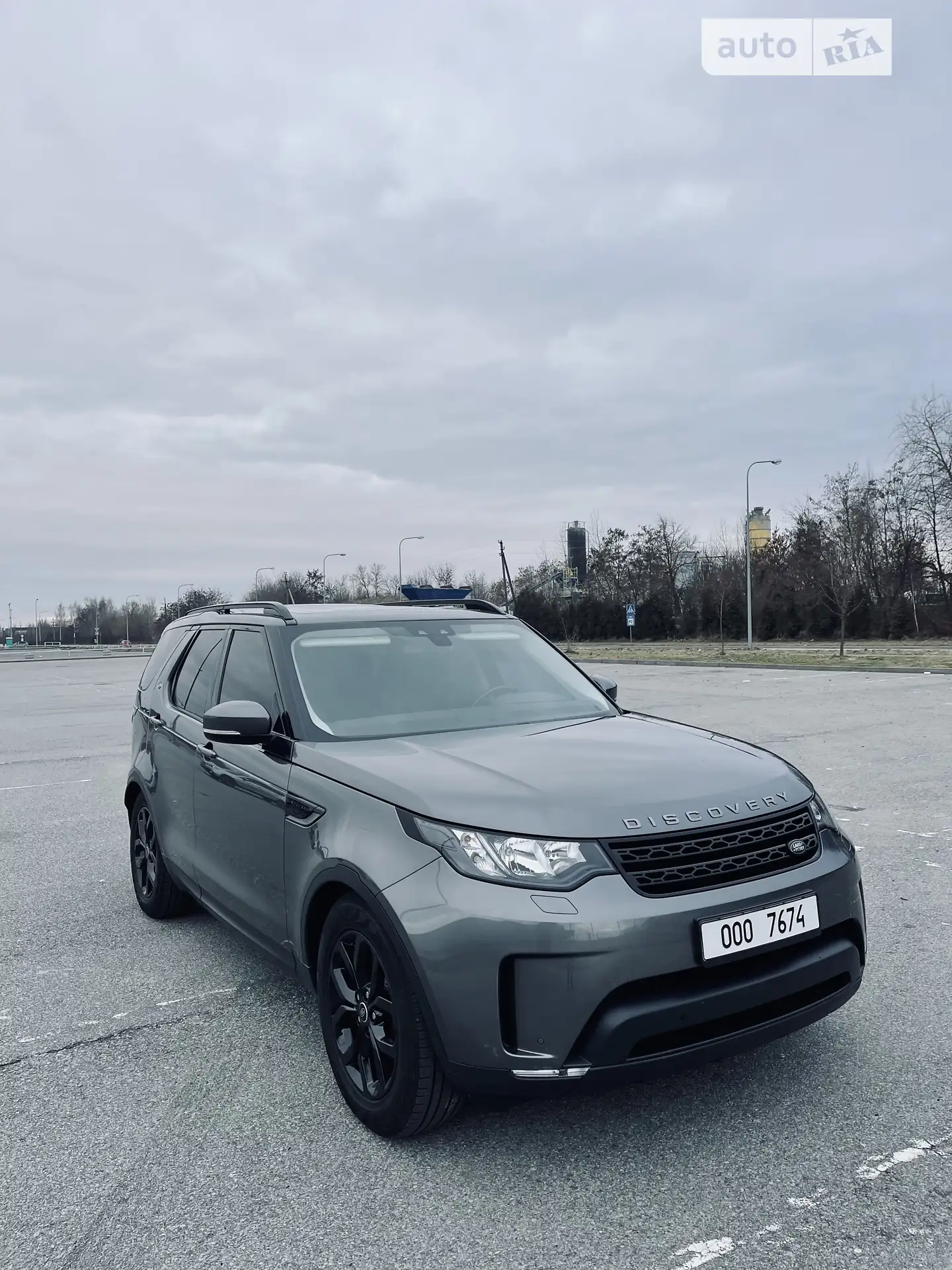2017 Land Rover Discovery - мініатюра 4