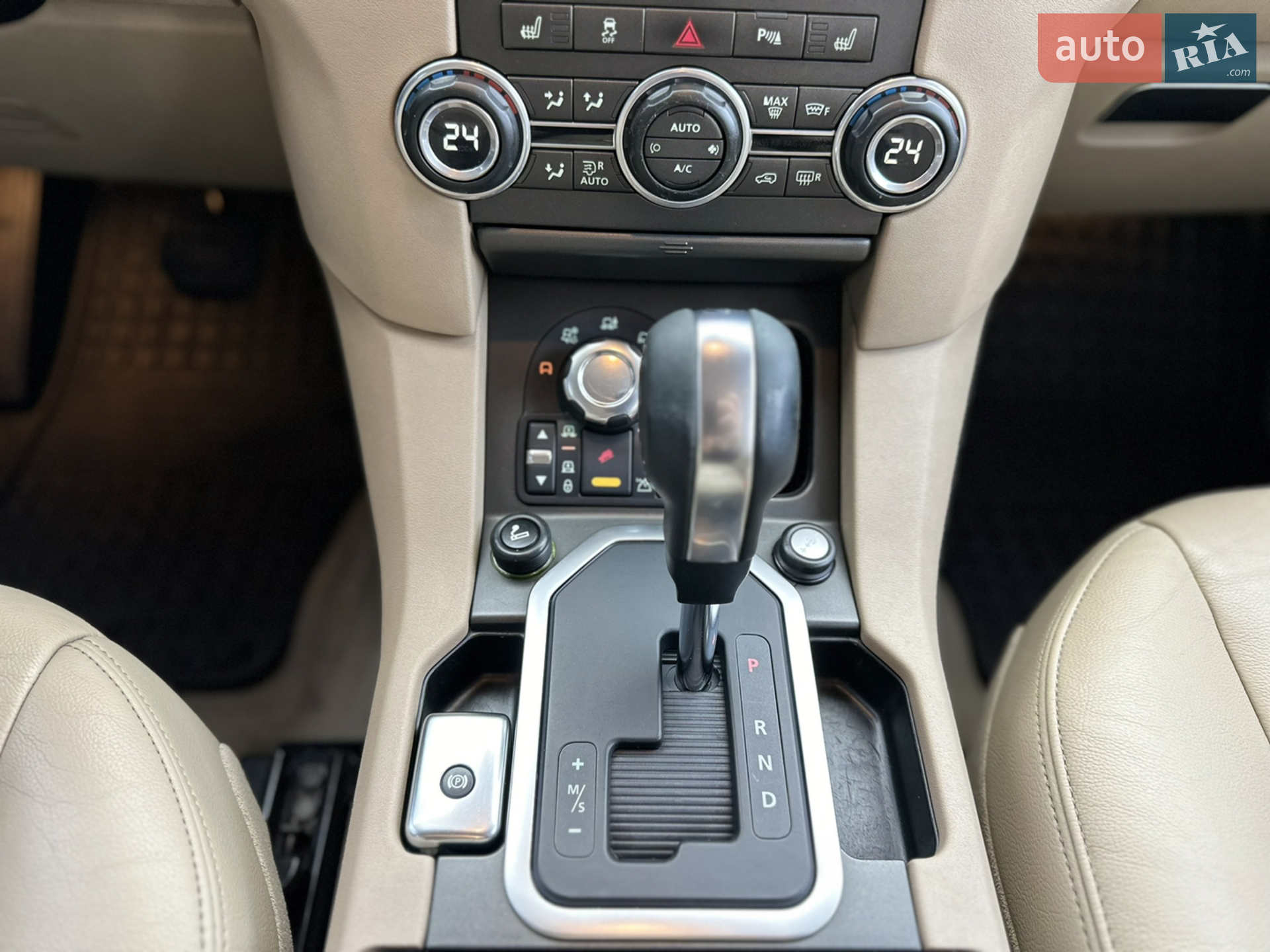 2012 Land Rover Discovery - мініатюра 26