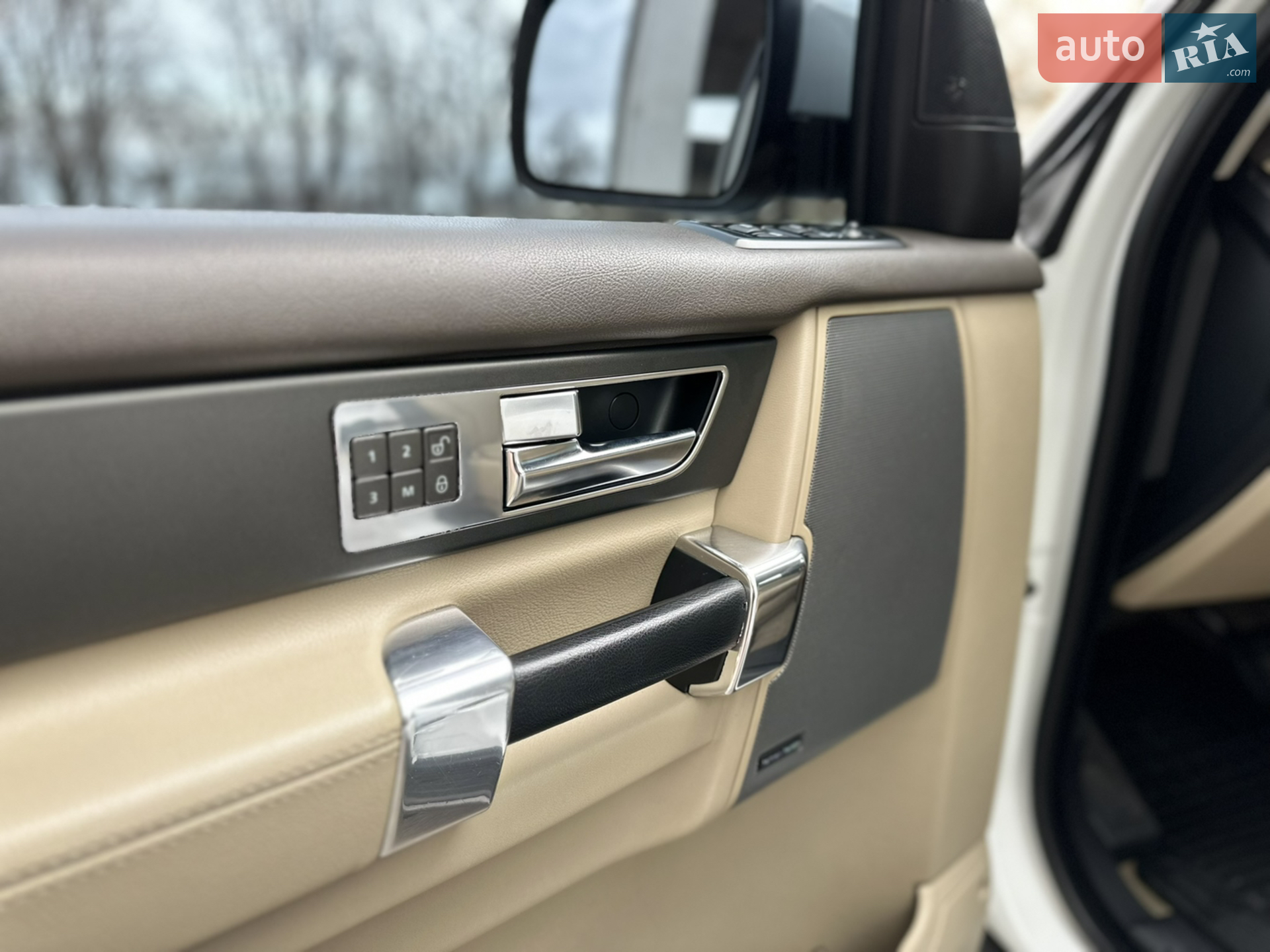 2012 Land Rover Discovery - мініатюра 33