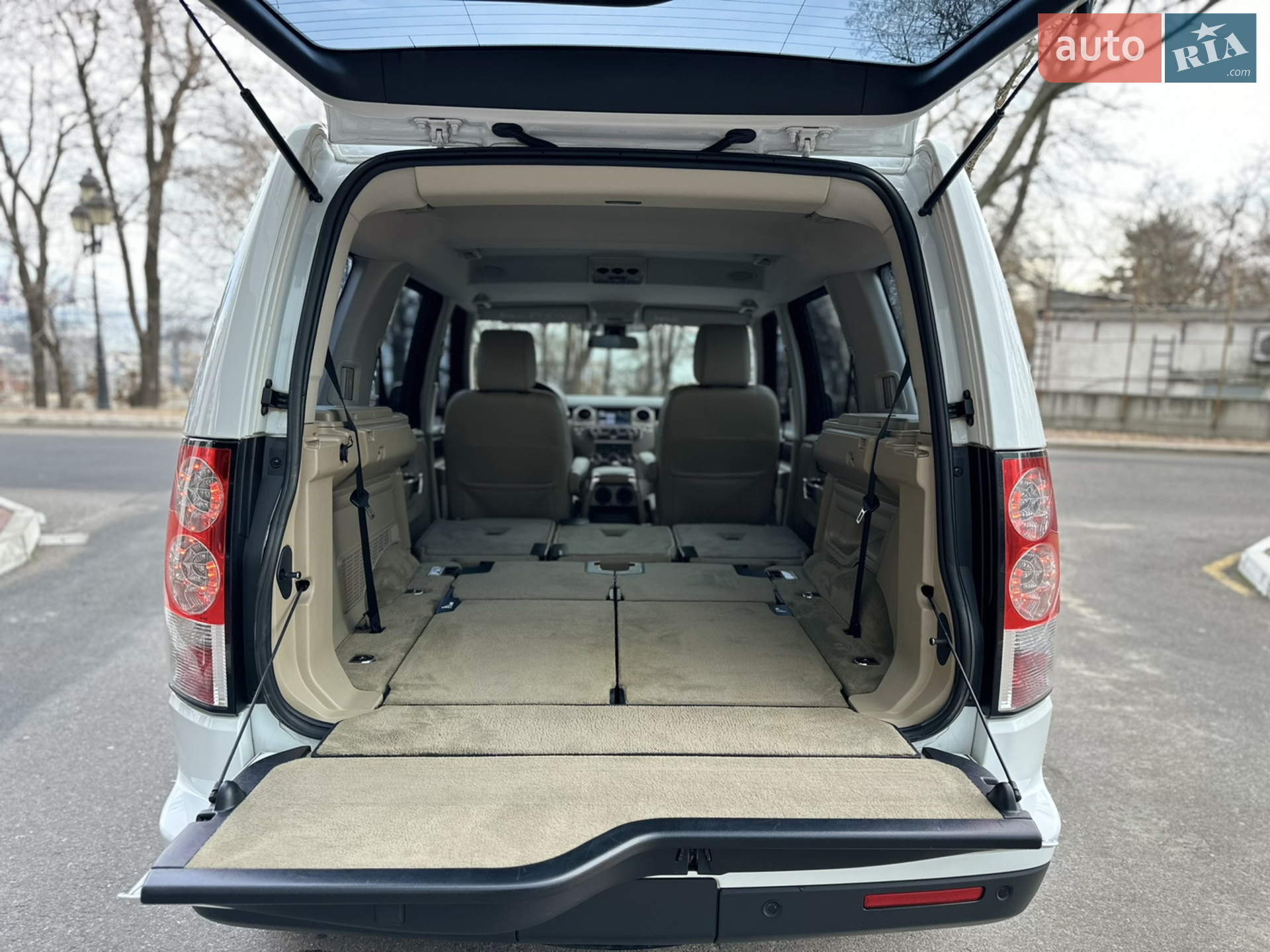 2012 Land Rover Discovery - мініатюра 39