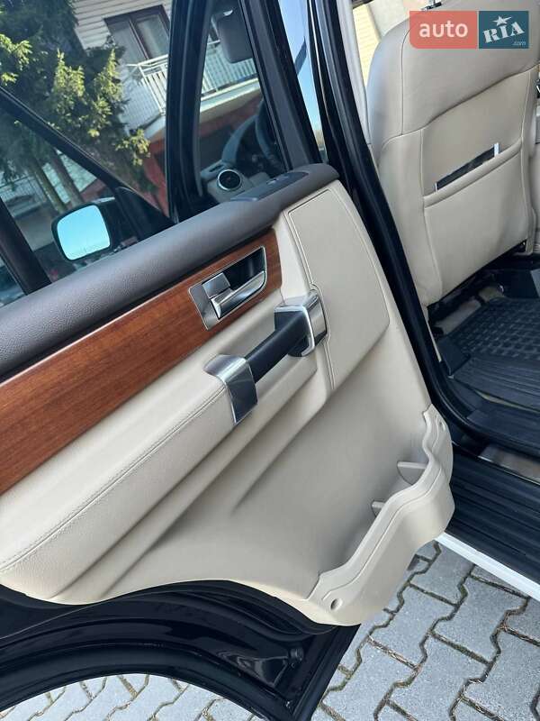 Позашляховик / Кросовер Land Rover Discovery 2010 в Львові