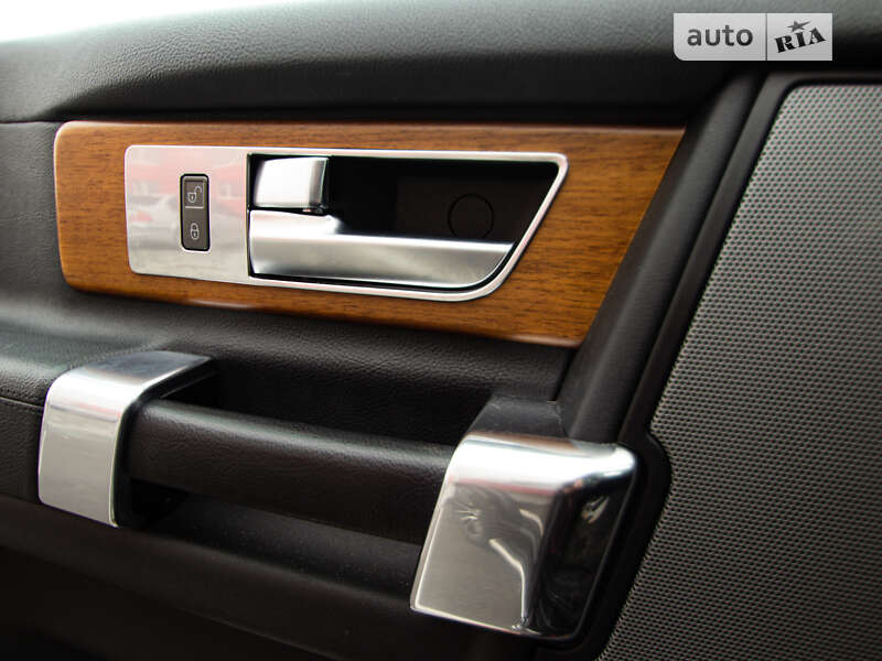 Внедорожник / Кроссовер Land Rover Discovery 2015 в Виннице фото 22 Внедорожник / Кроссовер Land Rover Discovery 2015 в Виннице