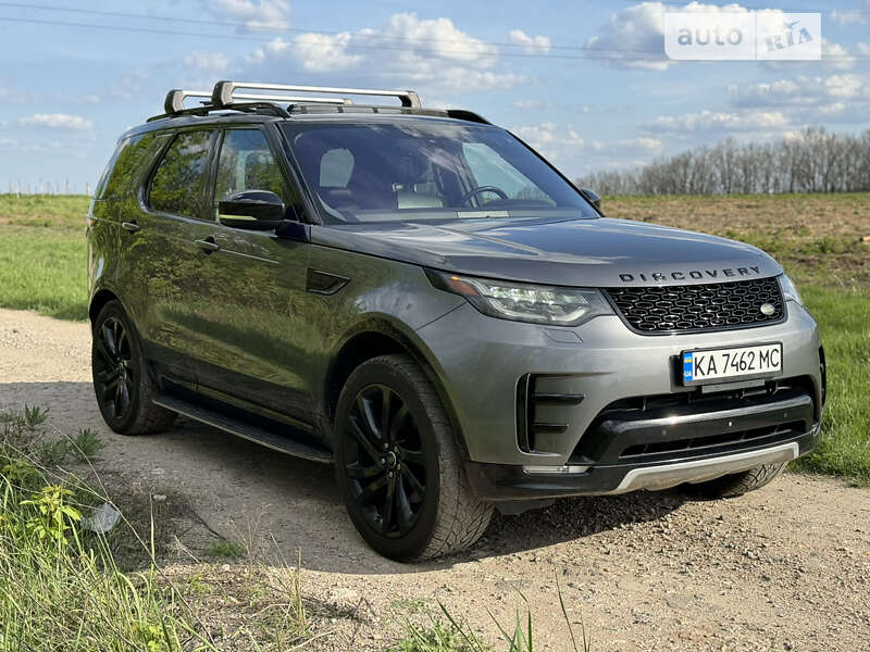 Внедорожник / Кроссовер Land Rover Discovery 2017 в Киеве