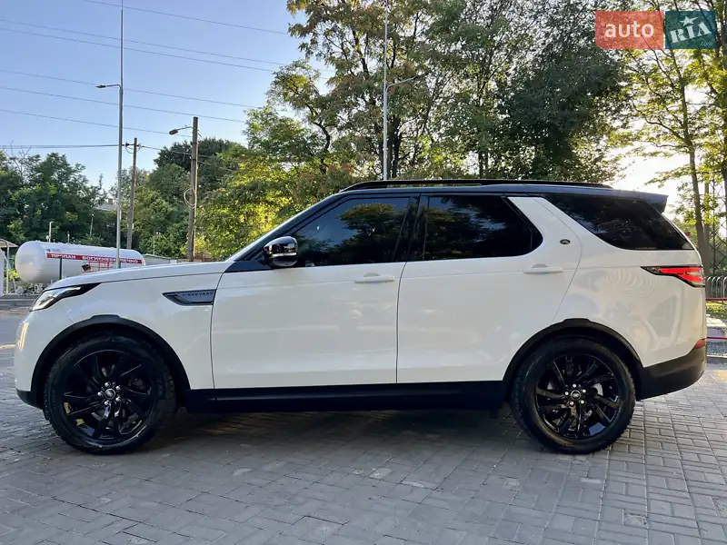 Land Rover Discovery 2018
