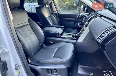 Позашляховик / Кросовер Land Rover Discovery 2018 в 