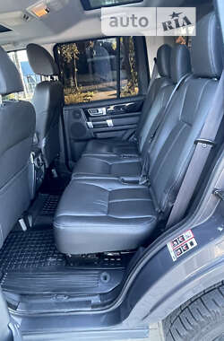 Внедорожник / Кроссовер Land Rover Discovery 2016 в 