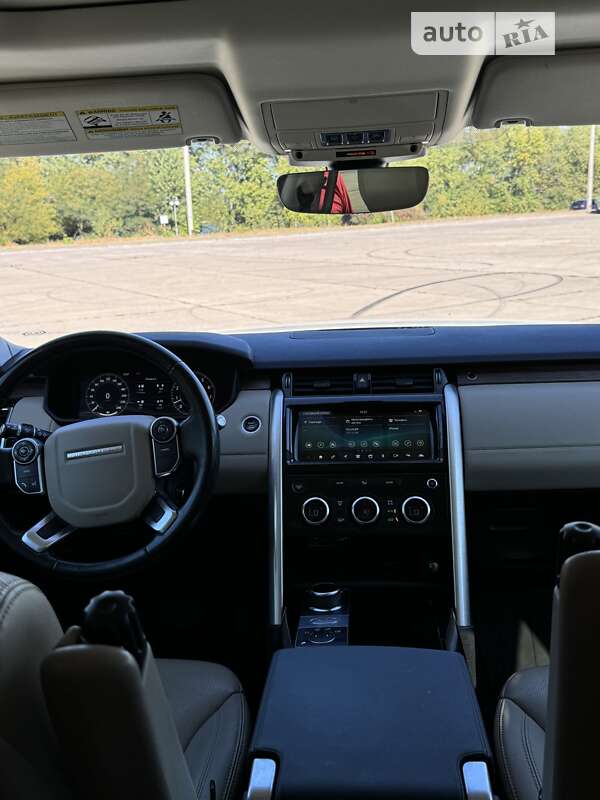 Внедорожник / Кроссовер Land Rover Discovery 2018 в Киеве фото 15 Внедорожник / Кроссовер Land Rover Discovery 2018 в Киеве