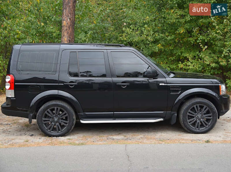 Позашляховик / Кросовер Land Rover Discovery 2012 в Ірпені