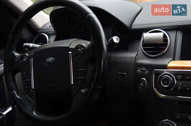 Внедорожник / Кроссовер Land Rover Discovery 2012 в 
