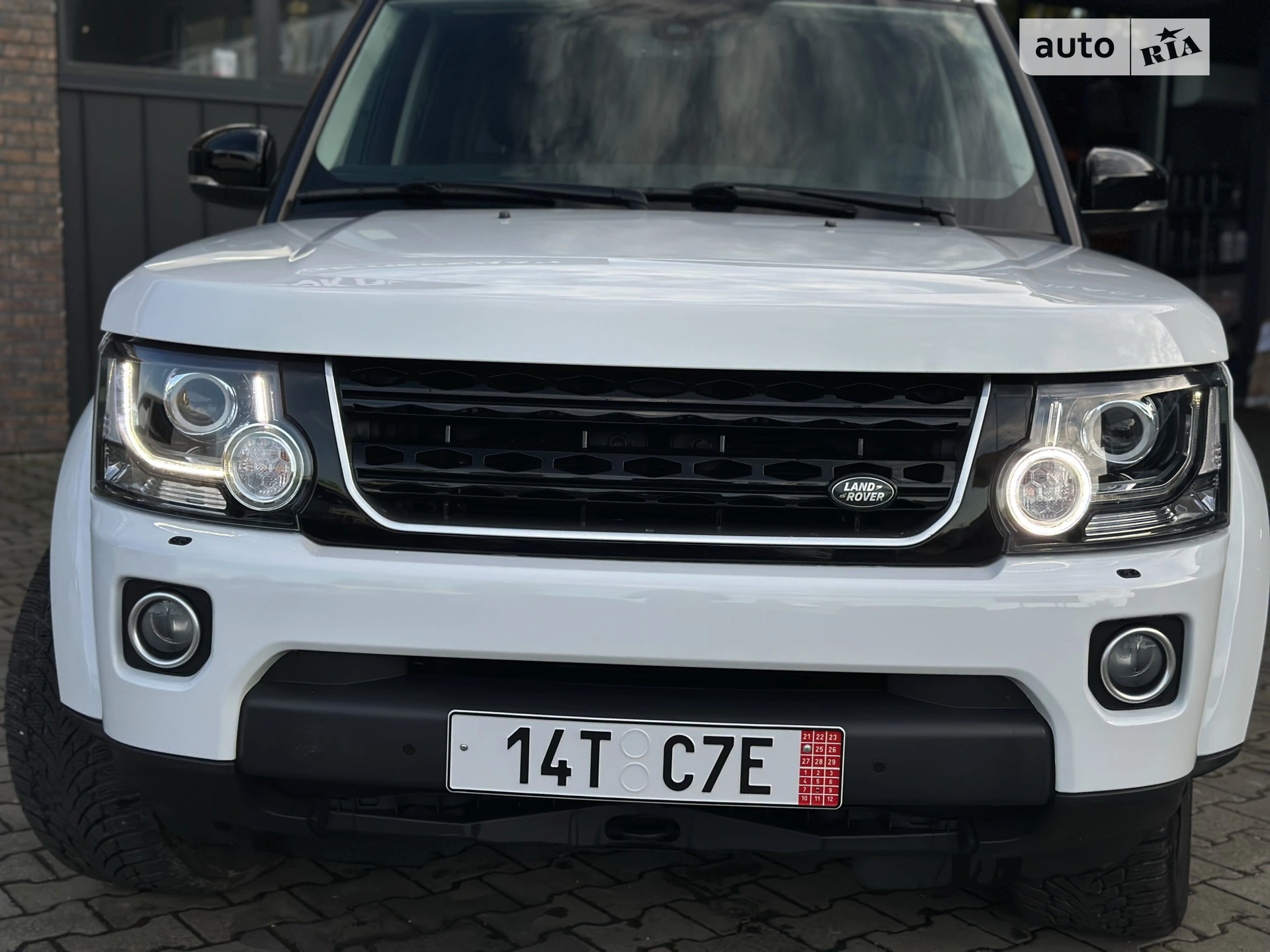 2016 Land Rover Discovery - мініатюра 3