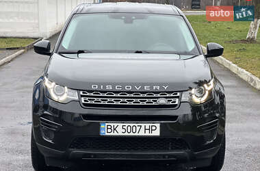 Позашляховик / Кросовер Land Rover Discovery 2016 в Радивиліві