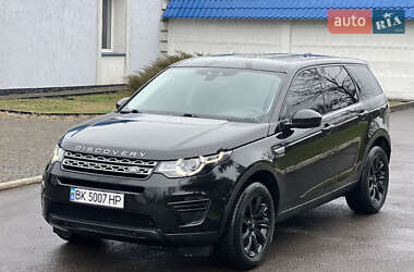 Позашляховик / Кросовер Land Rover Discovery 2016 в Радивиліві