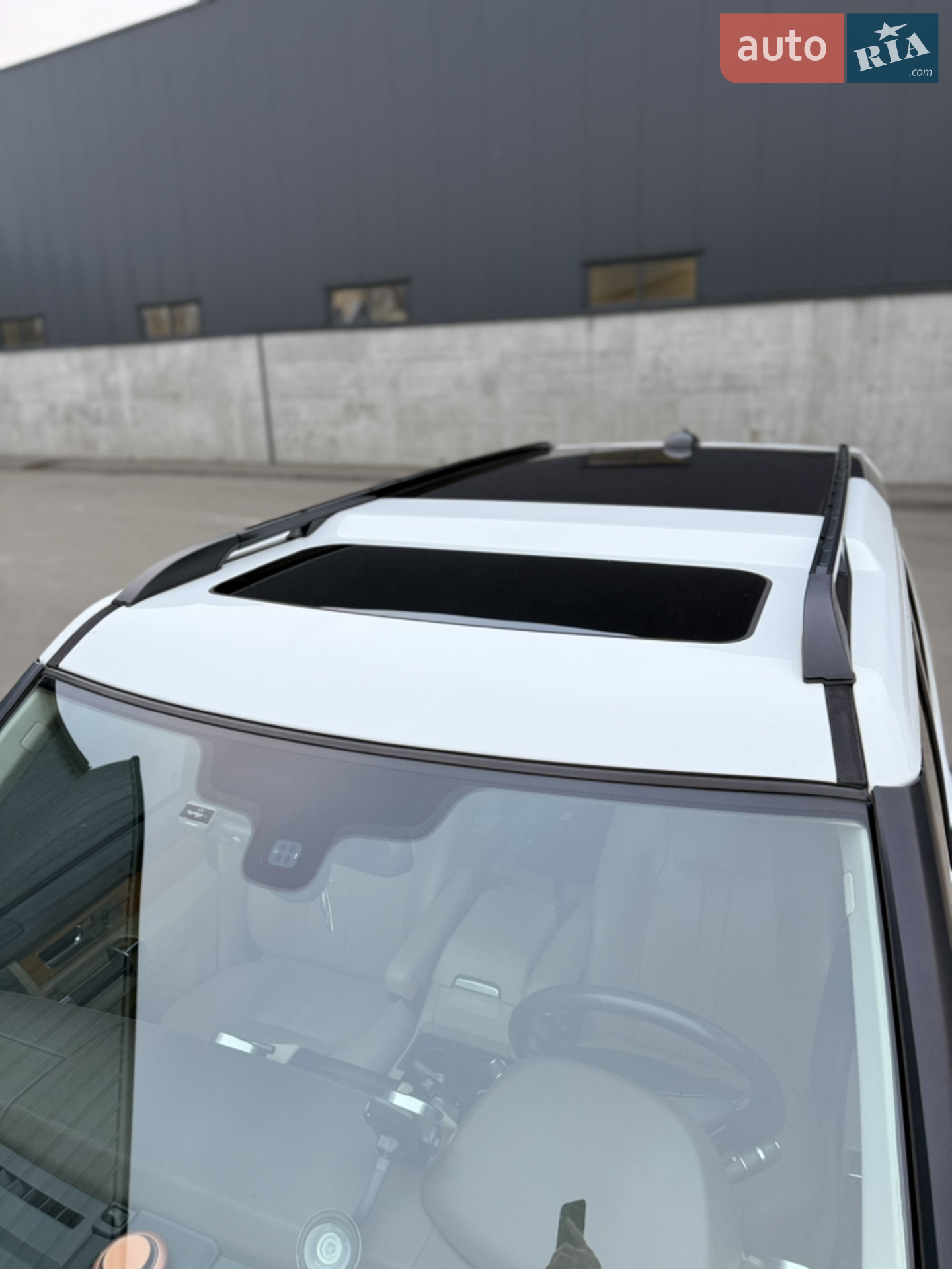 2014 Land Rover Discovery - мініатюра 21
