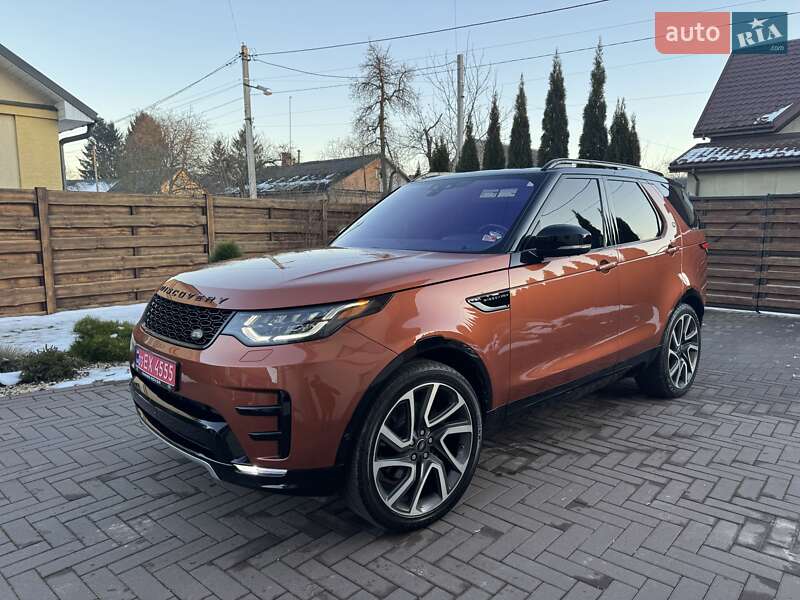 Внедорожник / Кроссовер Land Rover Discovery 2017 в Нововолынске