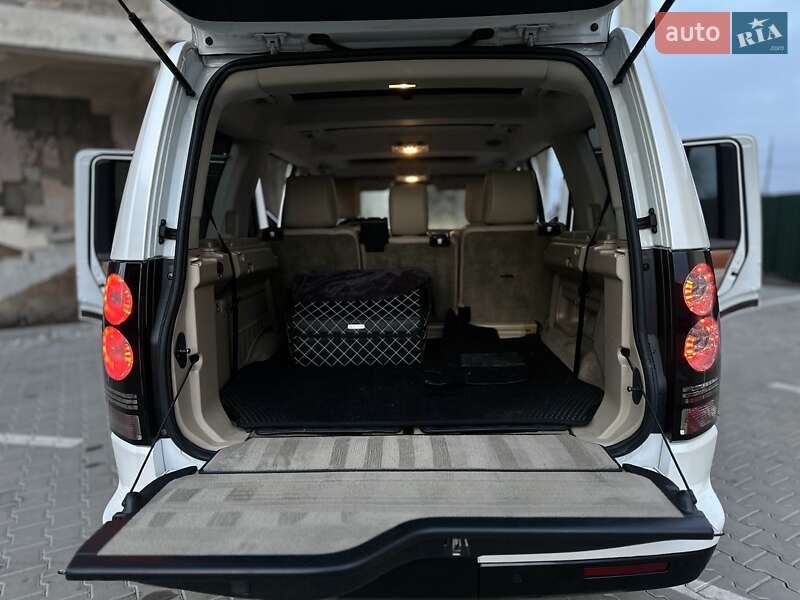 Позашляховик / Кросовер Land Rover Discovery 2015 в Тернополі