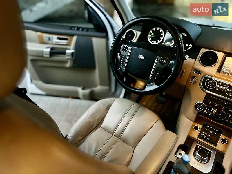 Позашляховик / Кросовер Land Rover Discovery 2015 в Тернополі