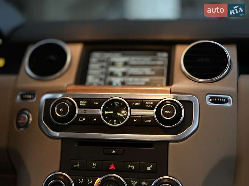Позашляховик / Кросовер Land Rover Discovery 2015 в Тернополі
