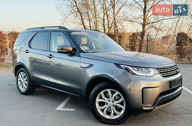 Позашляховик / Кросовер Land Rover Discovery 2018 в 