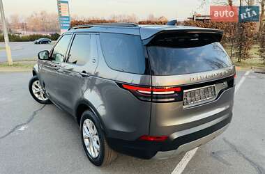 Позашляховик / Кросовер Land Rover Discovery 2018 в 