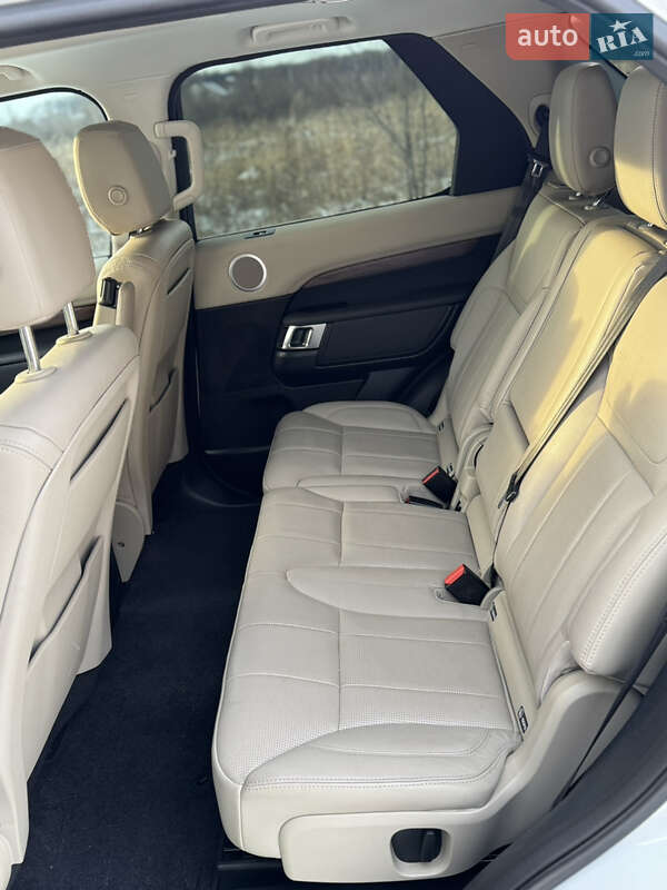 Внедорожник / Кроссовер Land Rover Discovery 2017 в Львове фото 11 Внедорожник / Кроссовер Land Rover Discovery 2017 в Львове