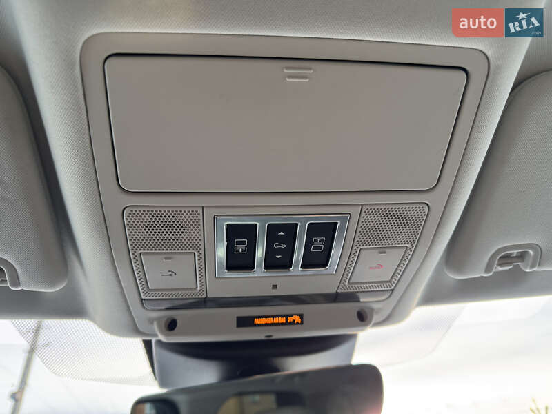 Внедорожник / Кроссовер Land Rover Discovery 2017 в Львове фото 38 Внедорожник / Кроссовер Land Rover Discovery 2017 в Львове