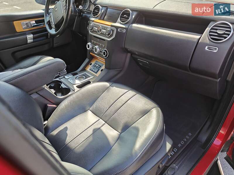 Внедорожник / Кроссовер Land Rover Discovery 2015 в Киеве фото 9 Внедорожник / Кроссовер Land Rover Discovery 2015 в Киеве