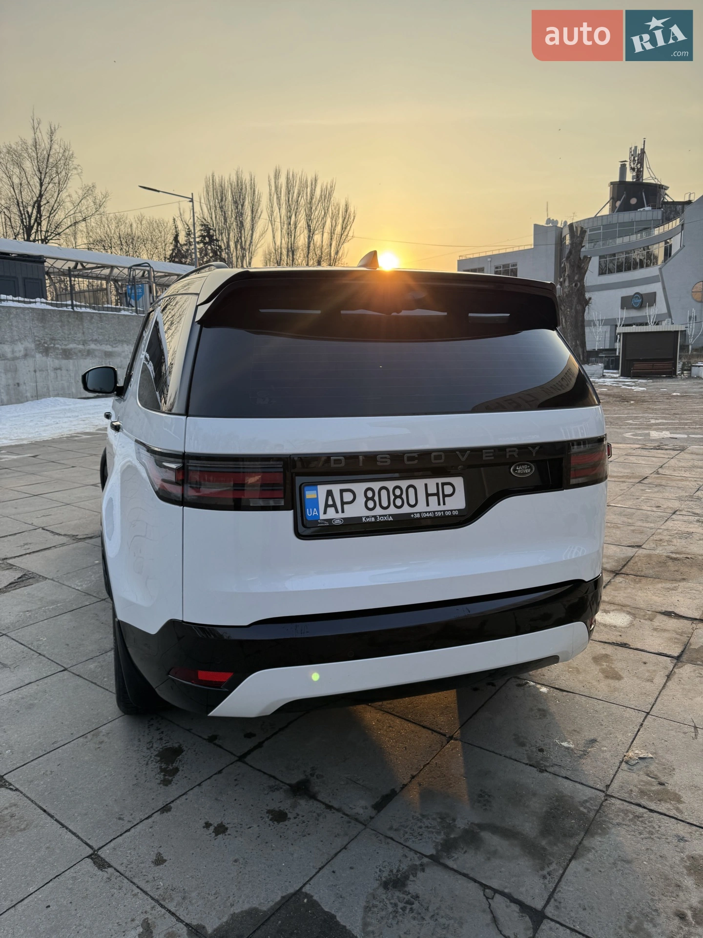 2023 Land Rover Discovery - мініатюра 5