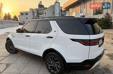 Внедорожник / Кроссовер Land Rover Discovery 2023 в 