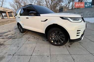 Внедорожник / Кроссовер Land Rover Discovery 2023 в 