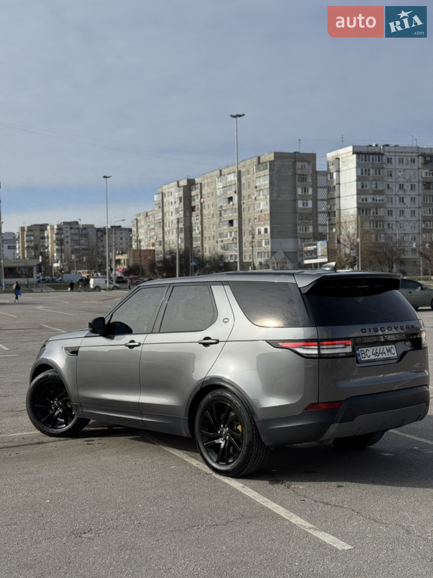 2018 Land Rover Discovery - мініатюра 10