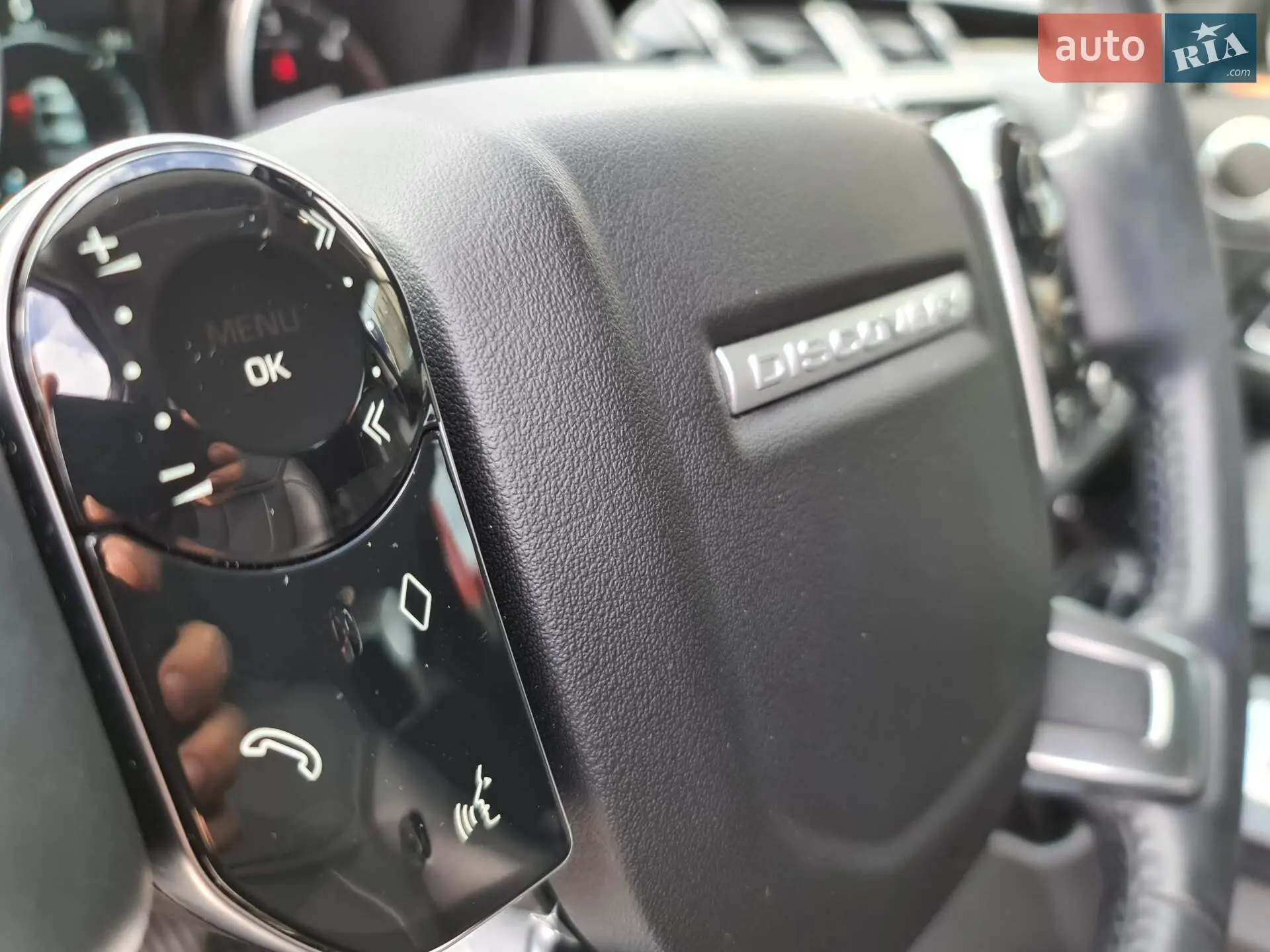 2019 Land Rover Discovery - мініатюра 33