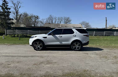 Внедорожник / Кроссовер Land Rover Discovery 2017 в 