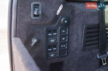 Внедорожник / Кроссовер Land Rover Discovery 2019 в 
