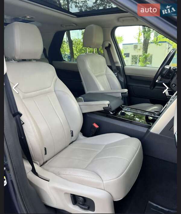 Внедорожник / Кроссовер Land Rover Discovery 2018 в Хмельницком