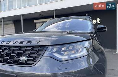 Внедорожник / Кроссовер Land Rover Discovery 2018 в 