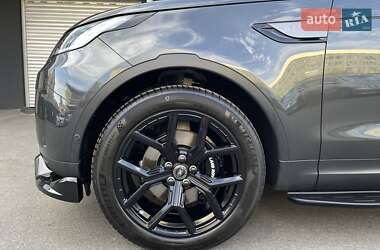 Внедорожник / Кроссовер Land Rover Discovery 2018 в 