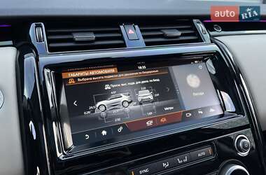 Внедорожник / Кроссовер Land Rover Discovery 2018 в 