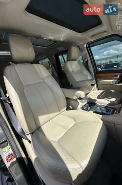 Позашляховик / Кросовер Land Rover Discovery 2013 в 
