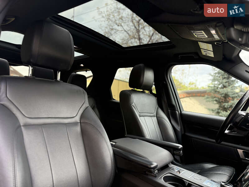 Позашляховик / Кросовер Land Rover Discovery 2019 в Києві