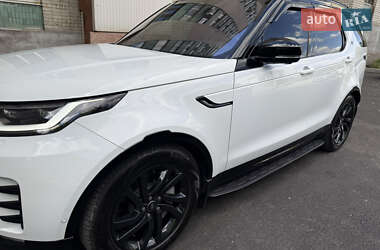 Внедорожник / Кроссовер Land Rover Discovery 2023 в 