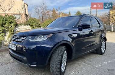 Позашляховик / Кросовер Land Rover Discovery 2017 в 