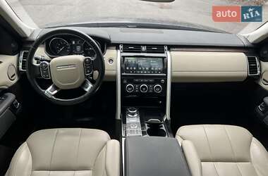 Позашляховик / Кросовер Land Rover Discovery 2017 в 