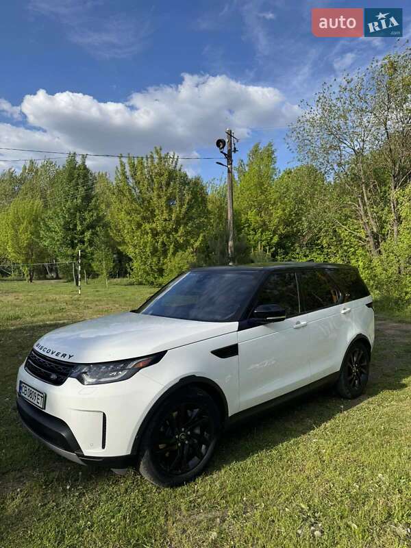 Внедорожник / Кроссовер Land Rover Discovery 2018 в Чернигове