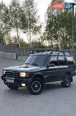 Внедорожник / Кроссовер Land Rover Discovery 1996 в Волочиске