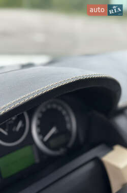 Внедорожник / Кроссовер Land Rover Discovery 2007 в 