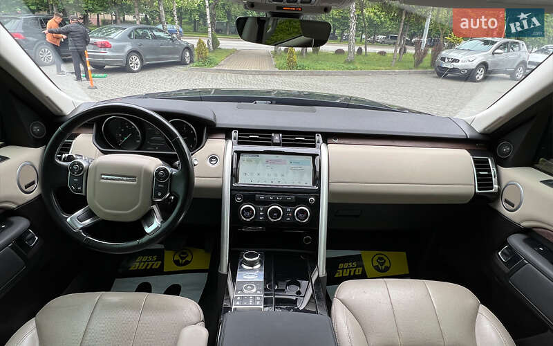Внедорожник / Кроссовер Land Rover Discovery 2017 в Львове