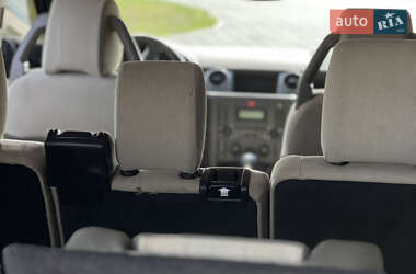Позашляховик / Кросовер Land Rover Discovery 2005 в 