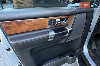 Позашляховик / Кросовер Land Rover Discovery 2010 в 