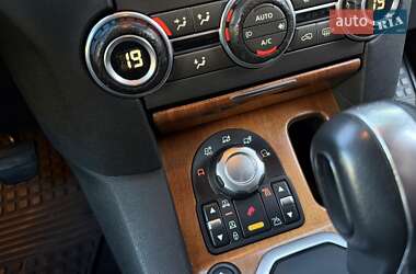 Позашляховик / Кросовер Land Rover Discovery 2010 в 