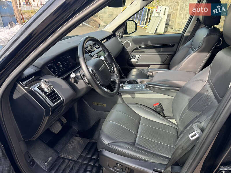 Позашляховик / Кросовер Land Rover Discovery 2018 в Києві